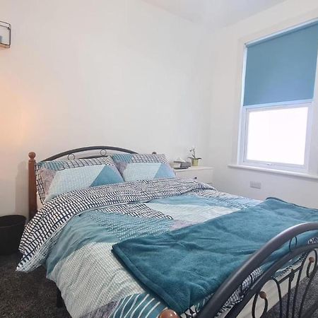 Spacious Room In Manor Park Londres Exterior foto