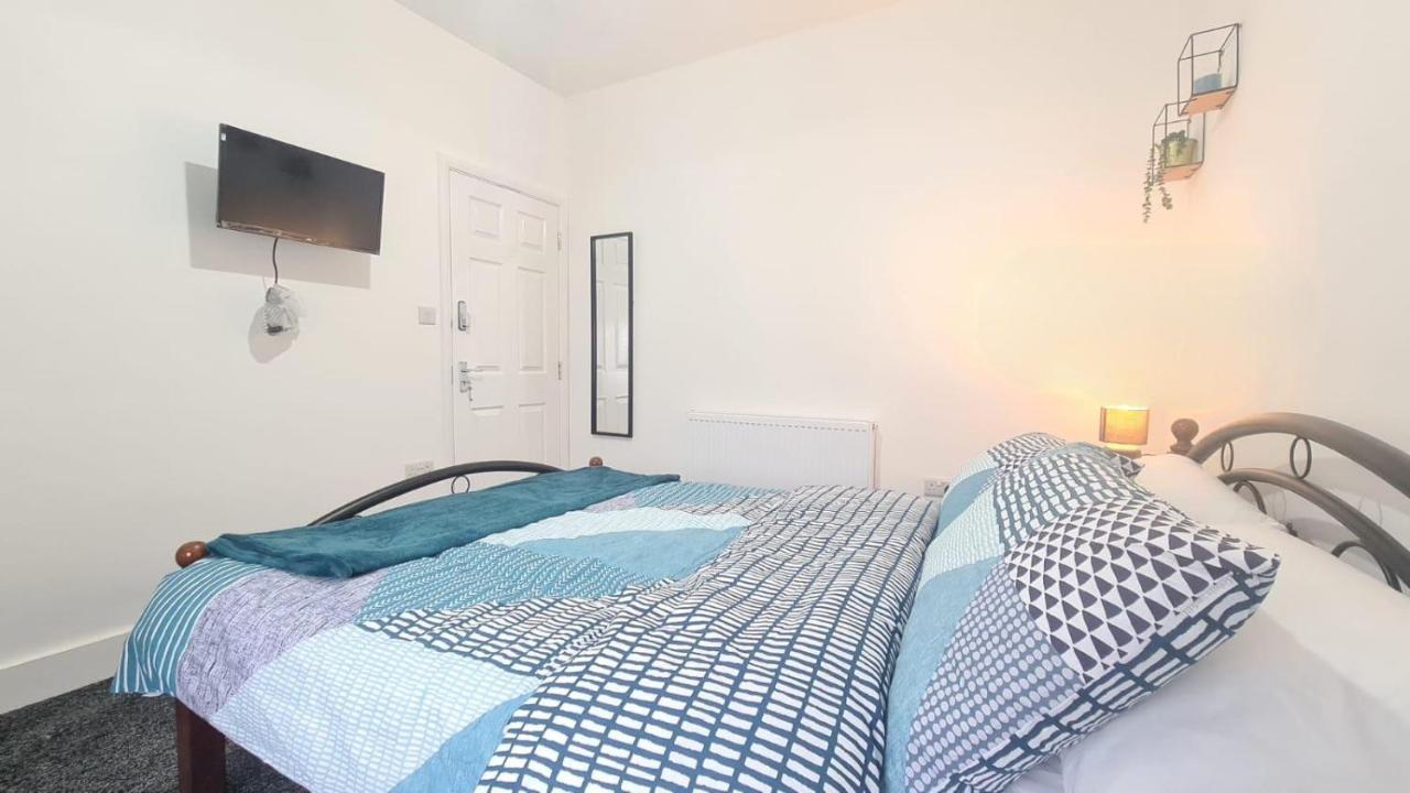 Spacious Room In Manor Park Londres Exterior foto